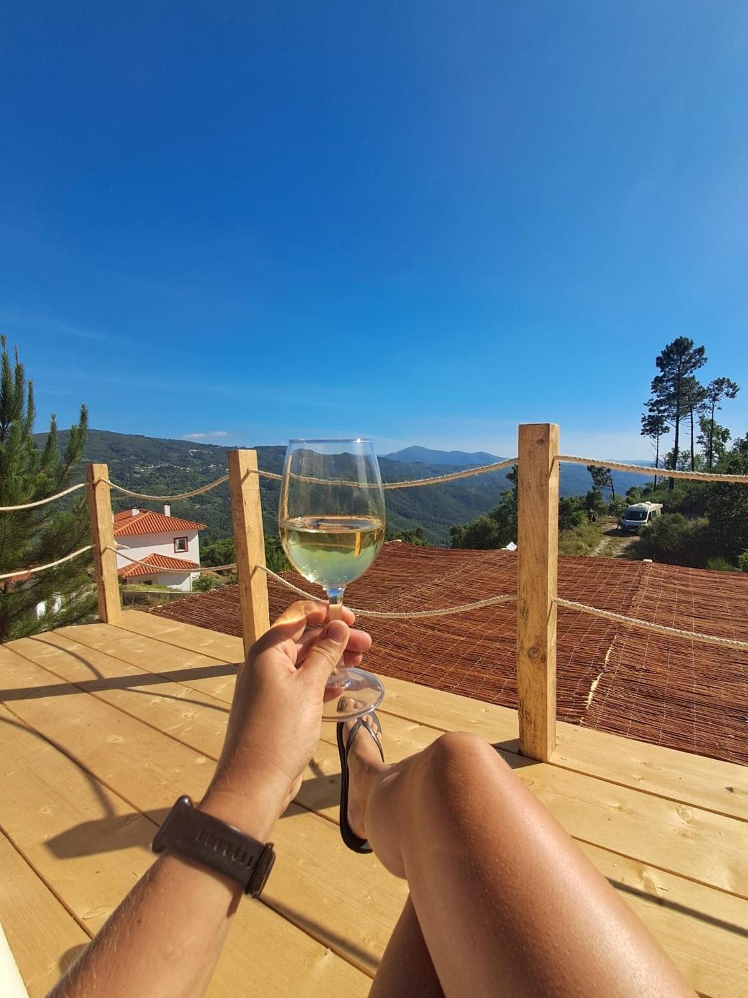 Monkey Tiny Barnhouse With Amazing Views! Villa Folhadosa Bagian luar foto