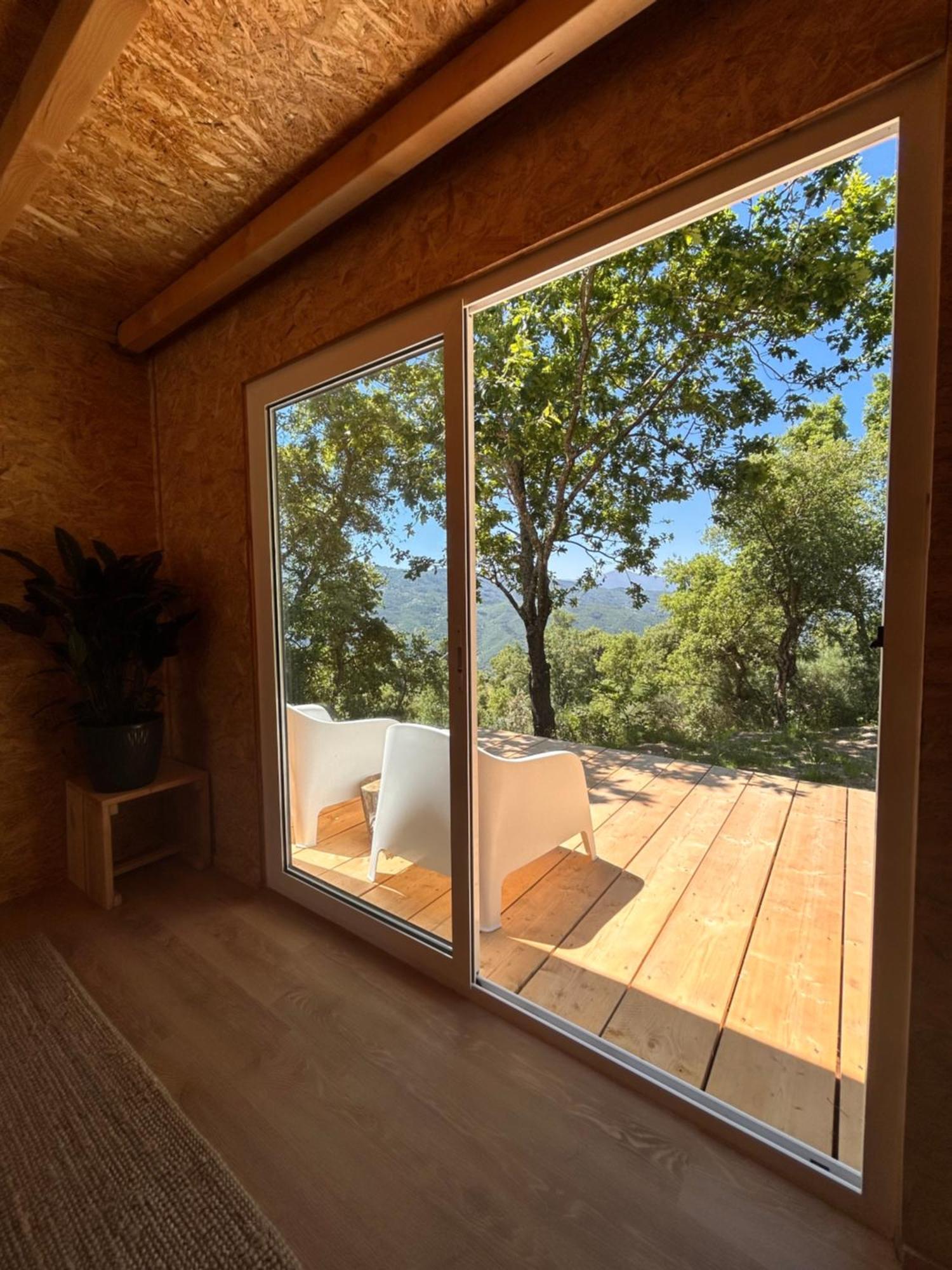 Monkey Tiny Barnhouse With Amazing Views! Villa Folhadosa Bagian luar foto