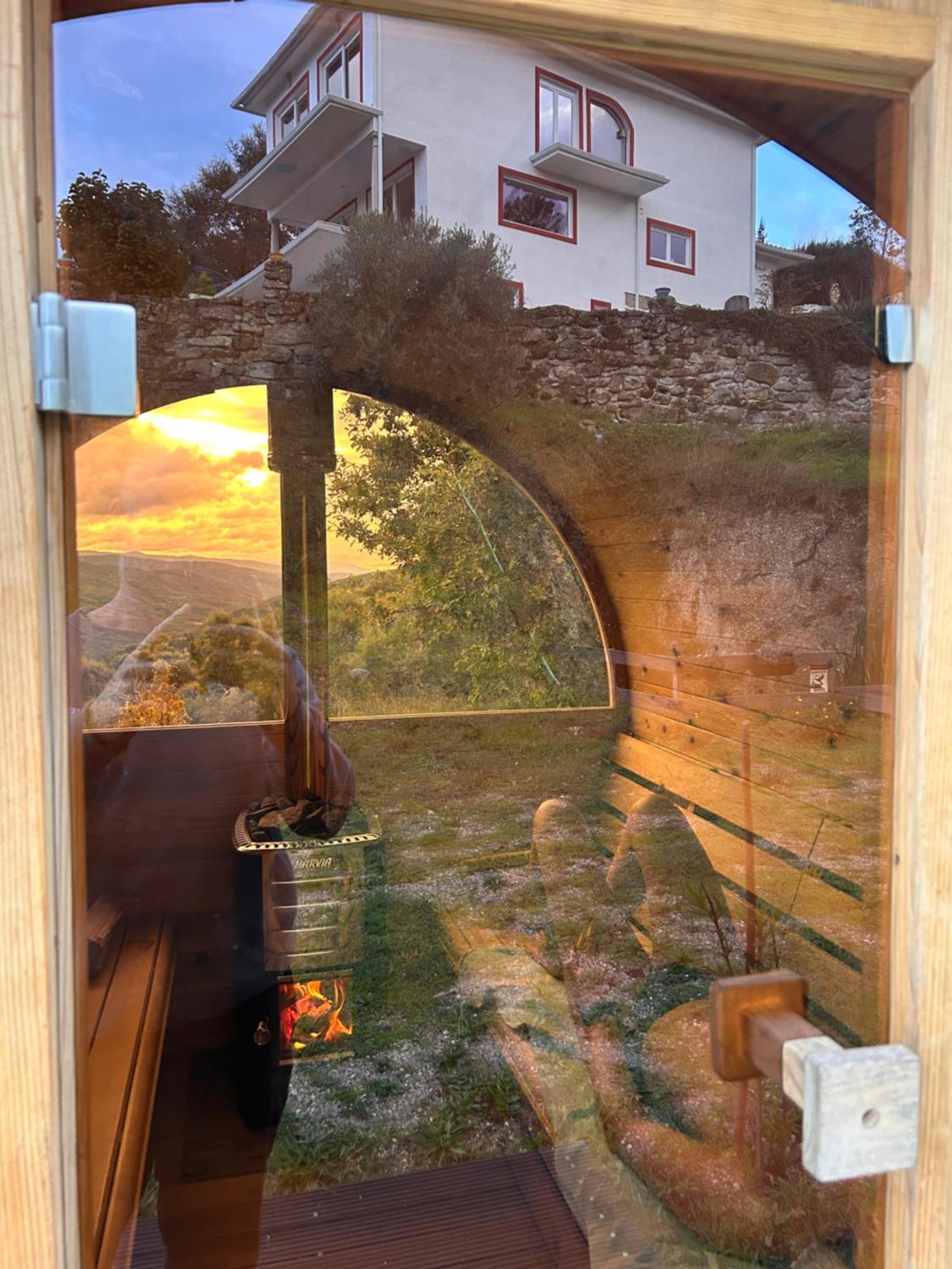 Monkey Tiny Barnhouse With Amazing Views! Villa Folhadosa Bagian luar foto