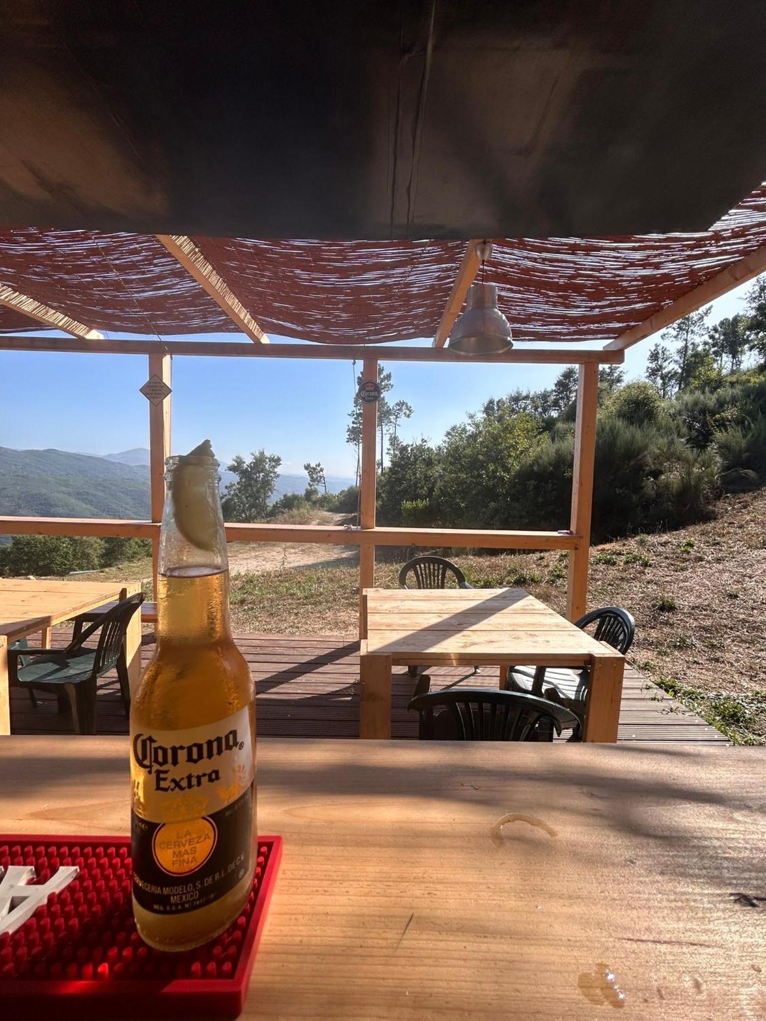 Monkey Tiny Barnhouse With Amazing Views! Villa Folhadosa Bagian luar foto